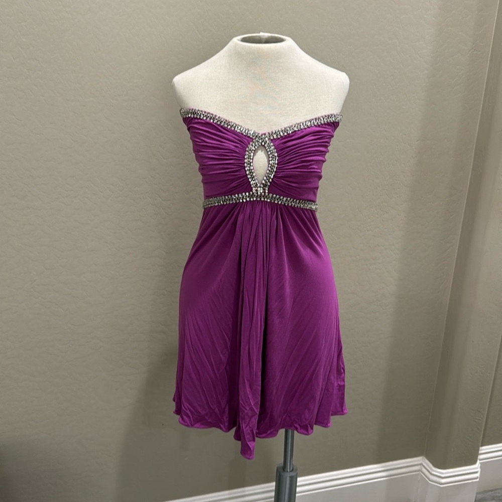 Sky Purple Strapless dress - Med.